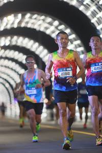 BIB: 4417, 40841, 41452
                            <button type="button" onclick="openModal(20139263)" class="btn btn-primary btn-sm float-right btn-popup" data-toggle="modal" data-target=".modal-high-quality">
                        <i class="fas fa-shopping-cart"></i> Add to Cart
                    </button>
                                            <button type="button" onclick="isThisMe(20139263, true)" class="btn btn-success btn-sm float-right btn-popup btn-isme hidden" data-toggle="tooltip" data-placement="bottom" title="นี่คือรูปของคุณใช่ไหม คลิกที่นี่เพื่อเอาเข้าอัลบั้ม">
                        <i class="fas fa-plus"></i> Add to album
                    </button>
                    <button type="button" onclick="isThisMe(20139263, false)" class="btn btn-warning btn-sm float-right btn-popup btn-isnotme hidden">
                        <i class="fas fa-ban"></i> Remove from album
                    </button>